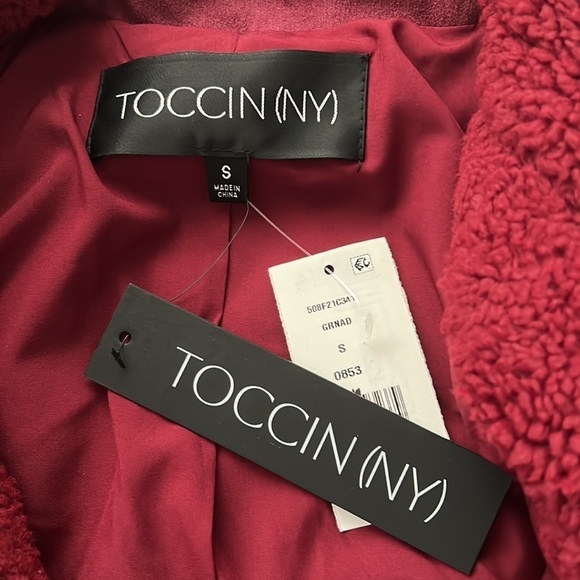 NWT Toccin Teddy Cocoon Coat in Grenadine (Red) color. Women’s size small. - Picture 7 of 8